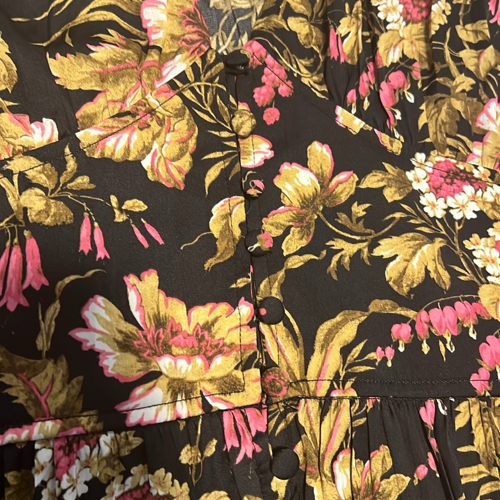 Anthropologie Black Floral V-Neck Pleated Peplum Blouse - Picture 4 of 7